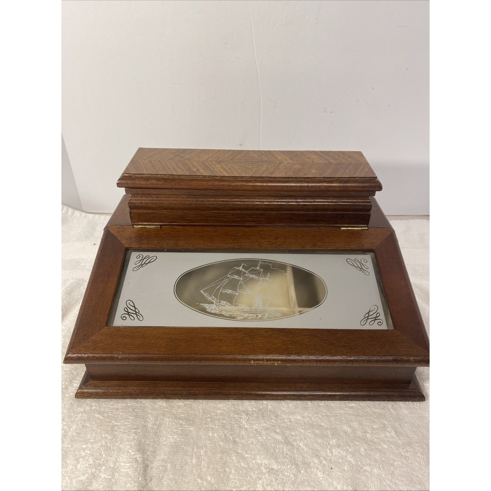 Vintage Wooden Nautical Themed Divided Valet, Jewelry Box Organizer Sail Boat